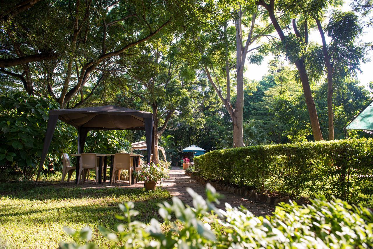 Fringilla Lodge Chisamba ภายนอก รูปภาพ